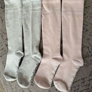 Maternity compression Knee-High Socks Pack in Light Gray and Pale Pink